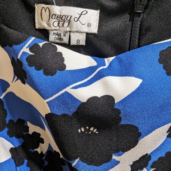 Maggy London Blue Black White Floral Sleeveless Sheath Knee Length Dress- 8/M - Picture 8 of 11